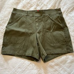 SPANX Stretch Twill Shorts, 6" XL Green